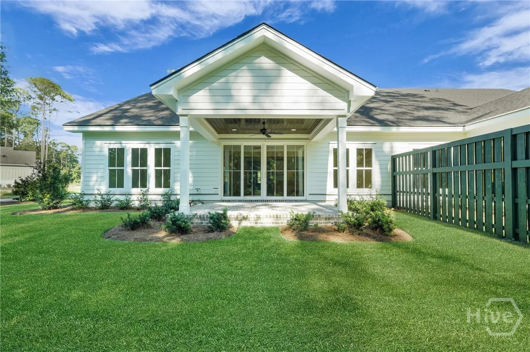 Savannah, Georgia 31411, United States, 3 Bedrooms Bedrooms, ,4 BathroomsBathrooms,Residential,Active,131032