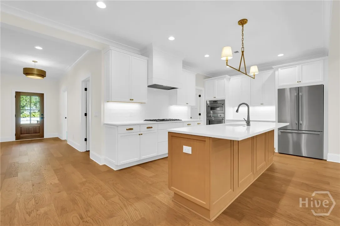 Savannah, Georgia 31411, United States, 3 Bedrooms Bedrooms, ,4 BathroomsBathrooms,Residential,Active,131032