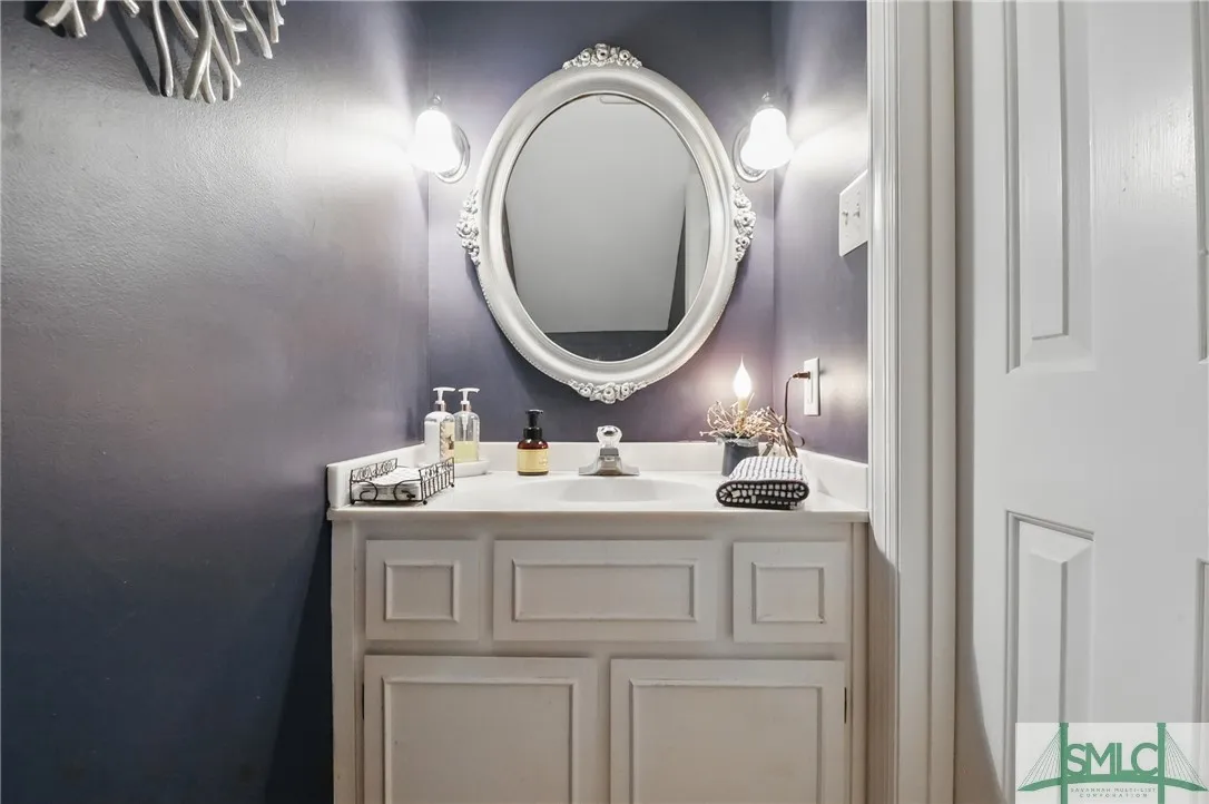 Savannah, Georgia 31411, United States, 3 Bedrooms Bedrooms, ,3 BathroomsBathrooms,Residential,Pending,127418