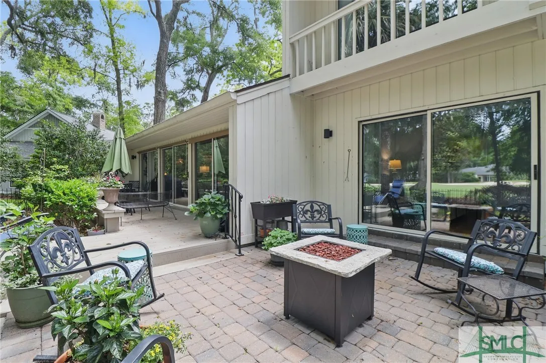 Savannah, Georgia 31411, United States, 3 Bedrooms Bedrooms, ,3 BathroomsBathrooms,Residential,Pending,127418