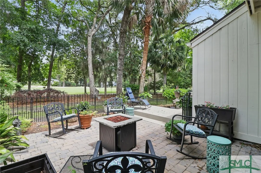 Savannah, Georgia 31411, United States, 3 Bedrooms Bedrooms, ,3 BathroomsBathrooms,Residential,Pending,127418