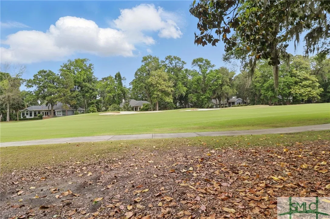 Savannah, Georgia 31411, United States, 3 Bedrooms Bedrooms, ,3 BathroomsBathrooms,Residential,Pending,127418