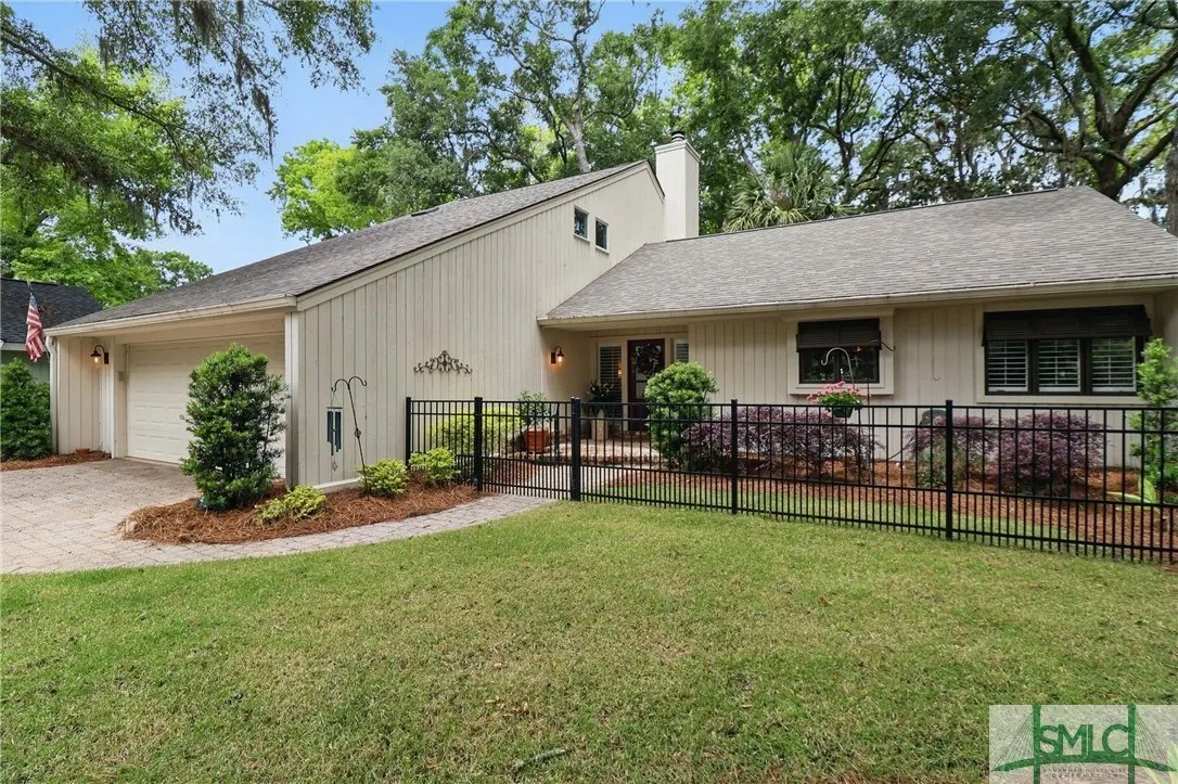 Savannah, Georgia 31411, United States, 3 Bedrooms Bedrooms, ,3 BathroomsBathrooms,Residential,Pending,127418