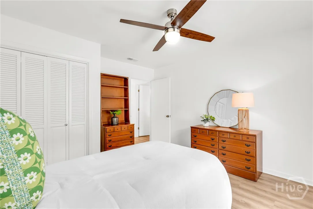 Savannah, Georgia 31411, United States, 4 Bedrooms Bedrooms, ,3 BathroomsBathrooms,Residential,Pending,195688