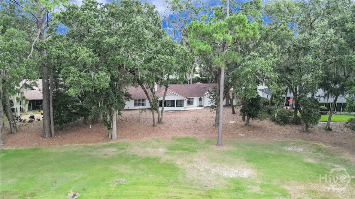 Savannah, Georgia 31411, United States, 4 Bedrooms Bedrooms, ,3 BathroomsBathrooms,Residential,Pending,195688