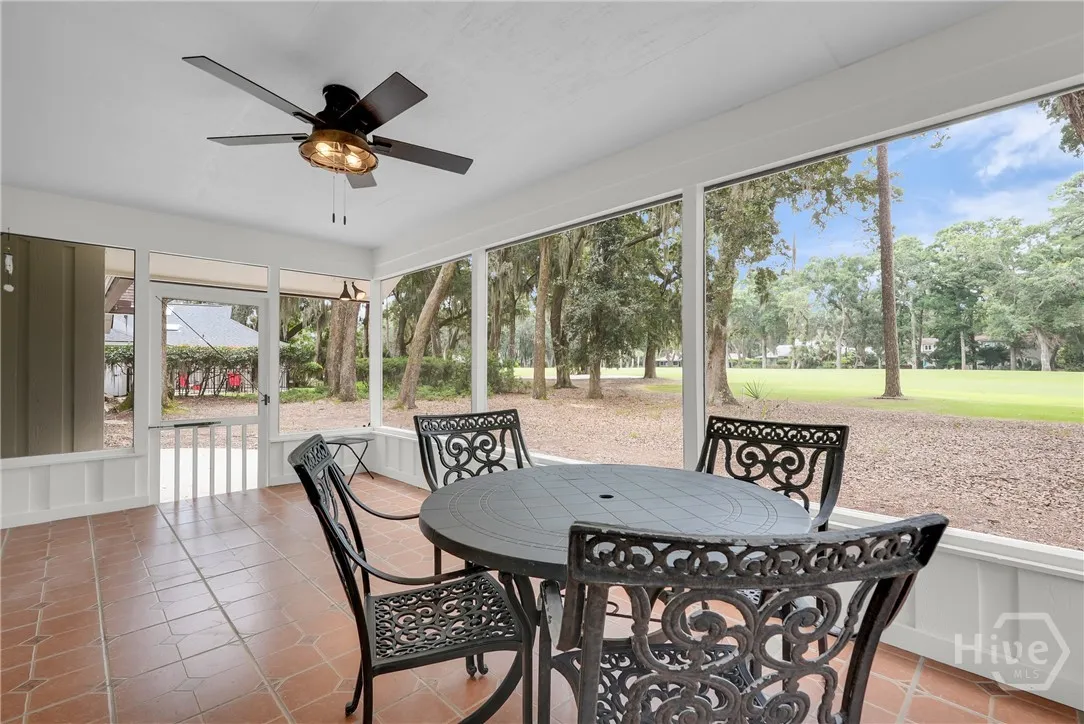 Savannah, Georgia 31411, United States, 4 Bedrooms Bedrooms, ,3 BathroomsBathrooms,Residential,Pending,195688