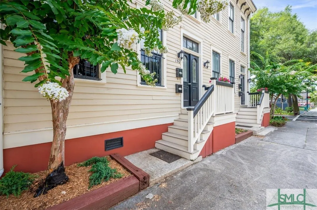 Savannah, Georgia 31401, United States, 4 Bedrooms Bedrooms, ,4 BathroomsBathrooms,Residential,Active,8672