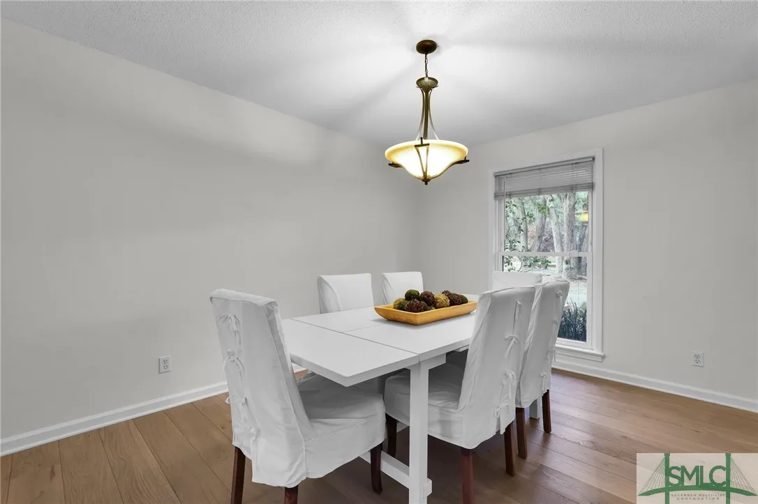 Savannah, Georgia 31411, United States, 3 Bedrooms Bedrooms, ,2 BathroomsBathrooms,Residential,Active,815