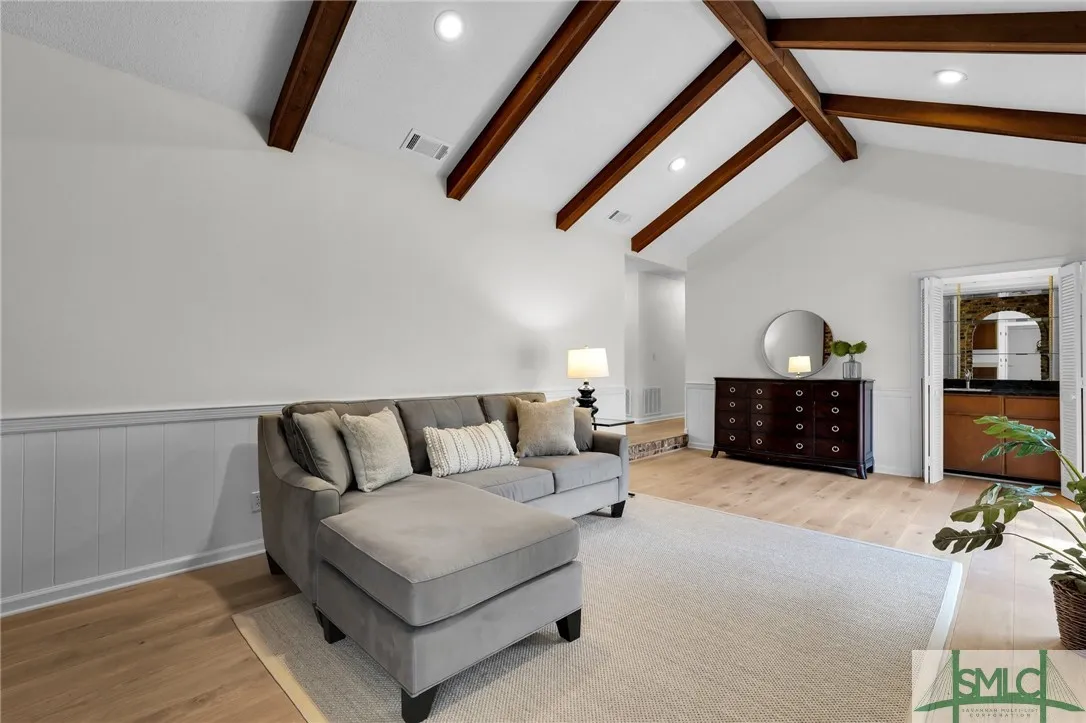 Savannah, Georgia 31411, United States, 3 Bedrooms Bedrooms, ,2 BathroomsBathrooms,Residential,Active,815