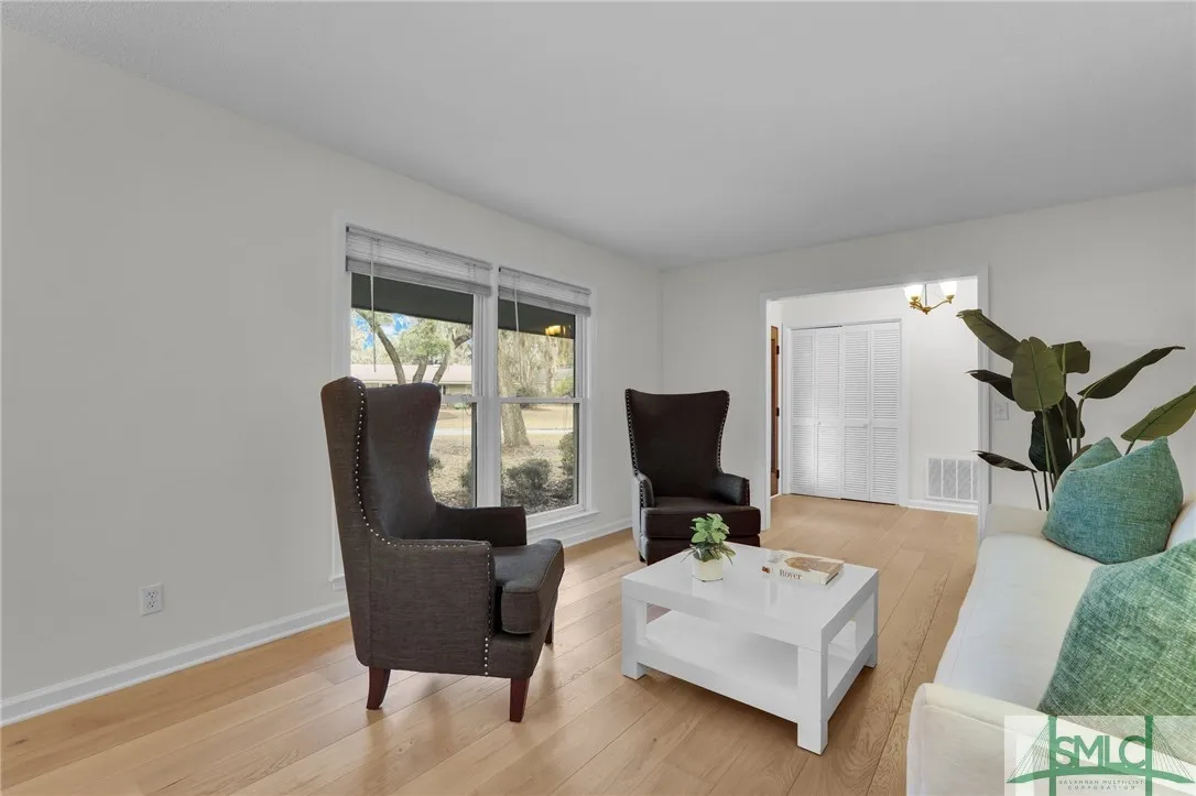 Savannah, Georgia 31411, United States, 3 Bedrooms Bedrooms, ,2 BathroomsBathrooms,Residential,Active,815