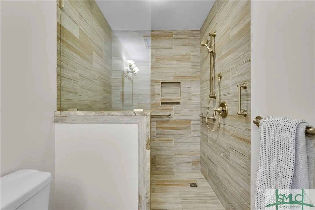 Savannah, Georgia 31411, United States, 3 Bedrooms Bedrooms, ,2 BathroomsBathrooms,Residential,Active,815