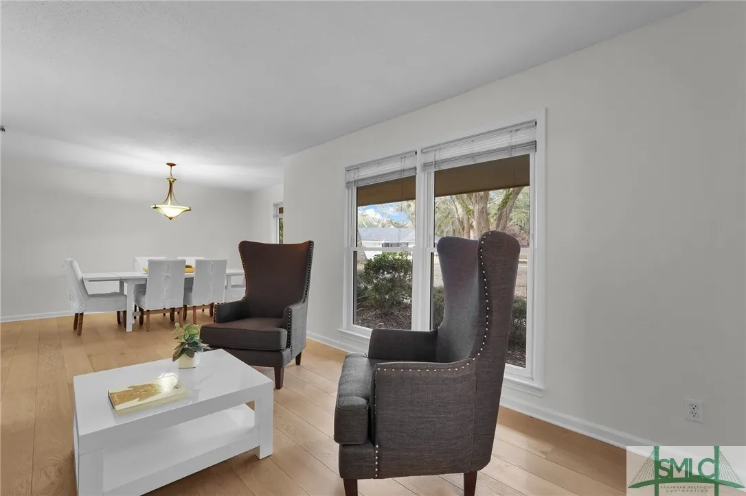 Savannah, Georgia 31411, United States, 3 Bedrooms Bedrooms, ,2 BathroomsBathrooms,Residential,Active,815