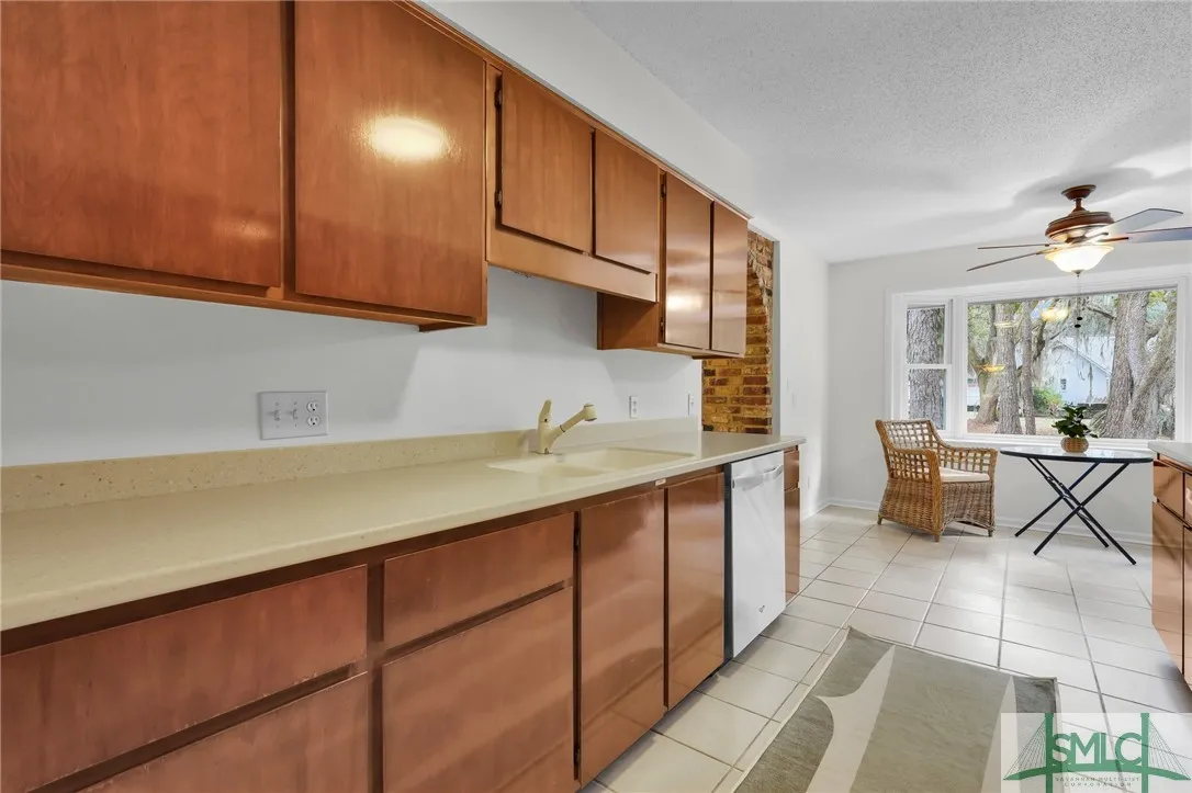 Savannah, Georgia 31411, United States, 3 Bedrooms Bedrooms, ,2 BathroomsBathrooms,Residential,Active,815