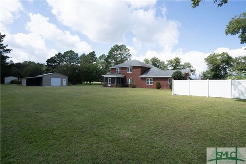 A home in Glennville