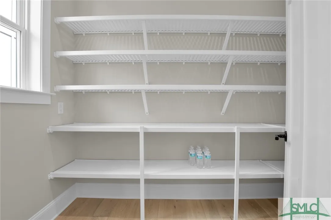 Savannah, Georgia 31411, United States, 3 Bedrooms Bedrooms, ,4 BathroomsBathrooms,Residential,Active,99185