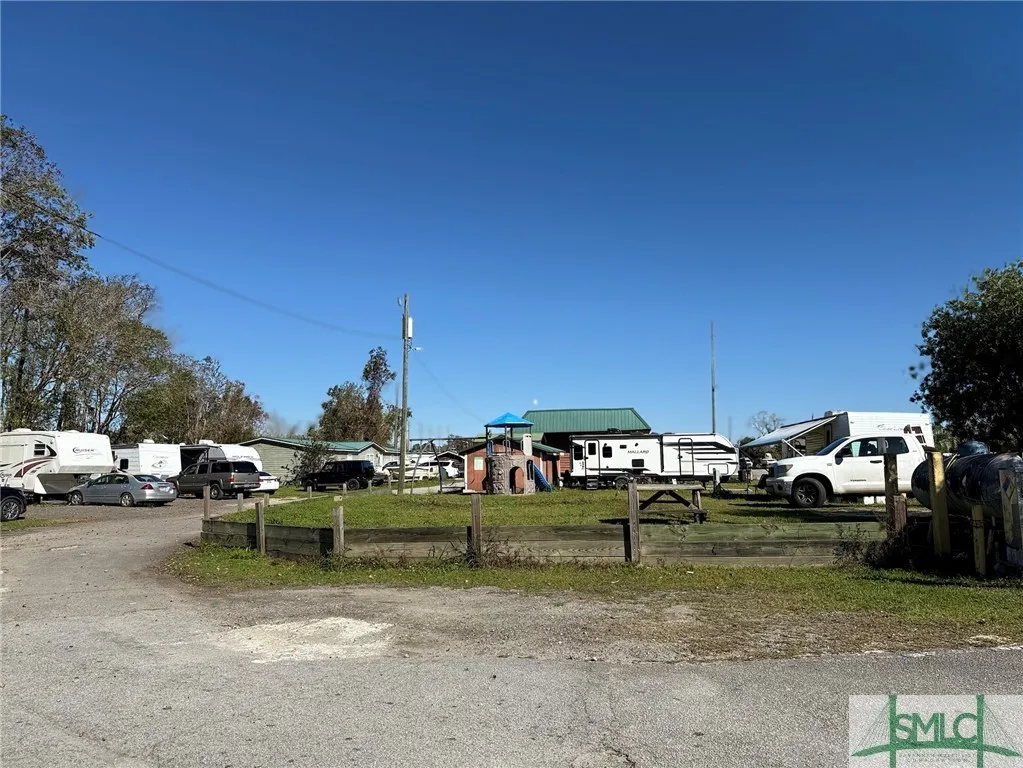 Richmond Hill, Georgia 31324, United States, 3 Bedrooms Bedrooms, ,2 BathroomsBathrooms,Commercial,Active,30058