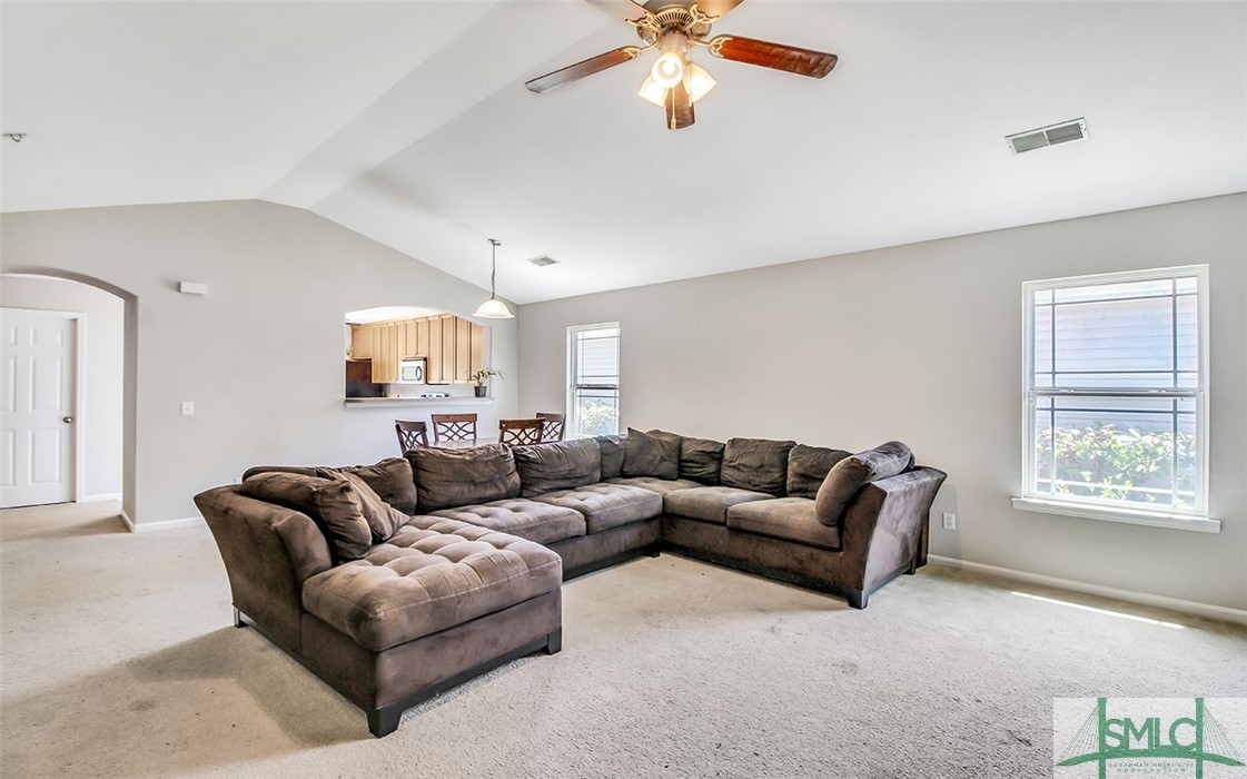 116 Lakepointe Drive