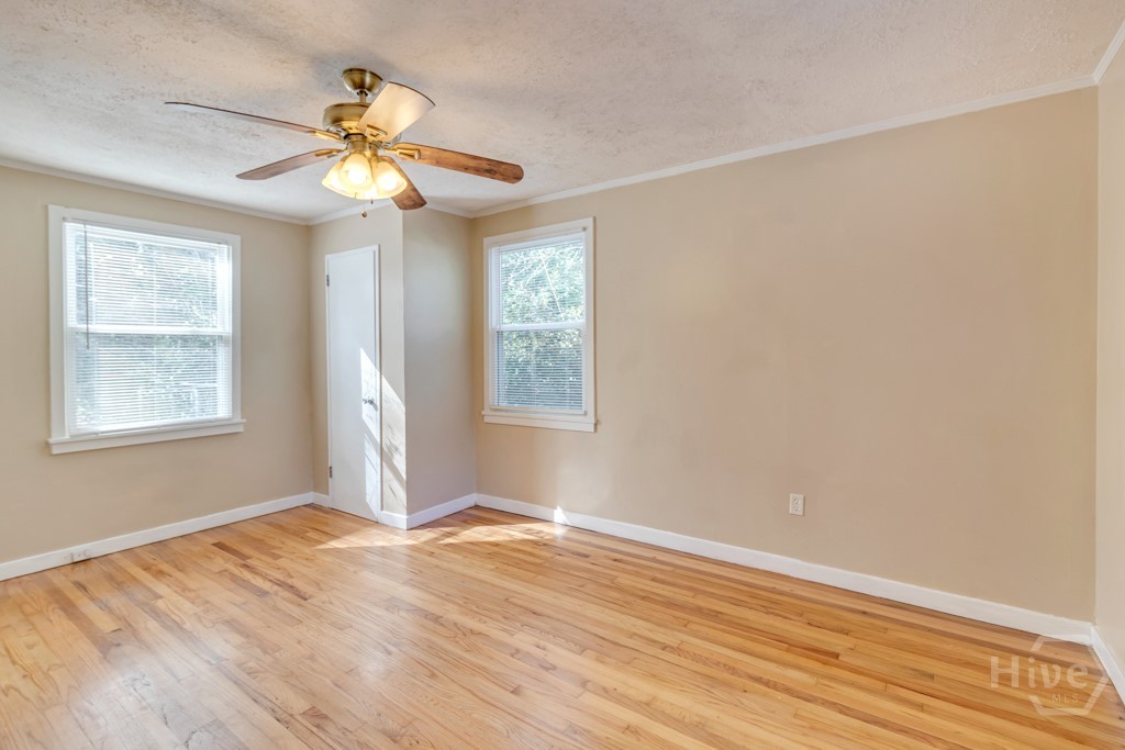 23 N Parkwood Drive