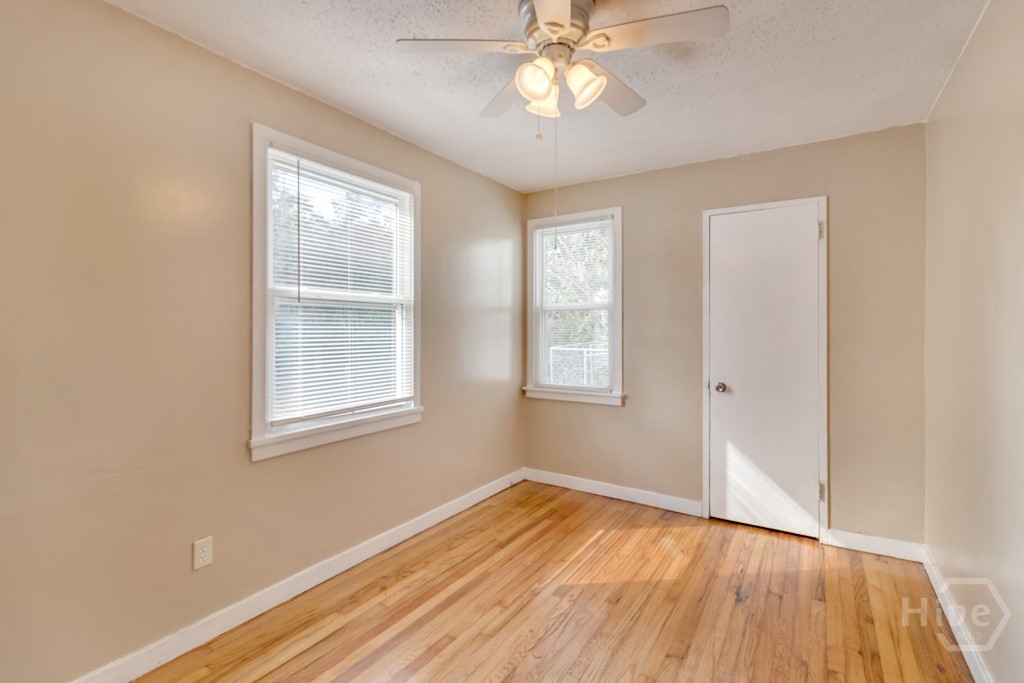 23 N Parkwood Drive