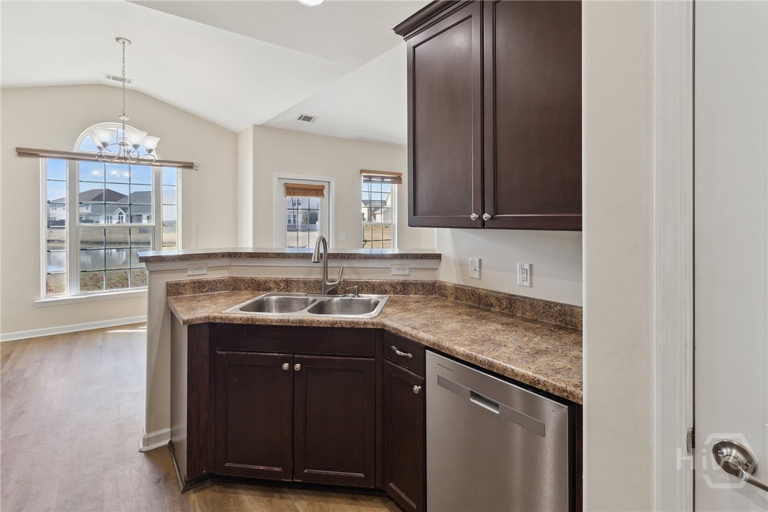 117 Greyfield Circle