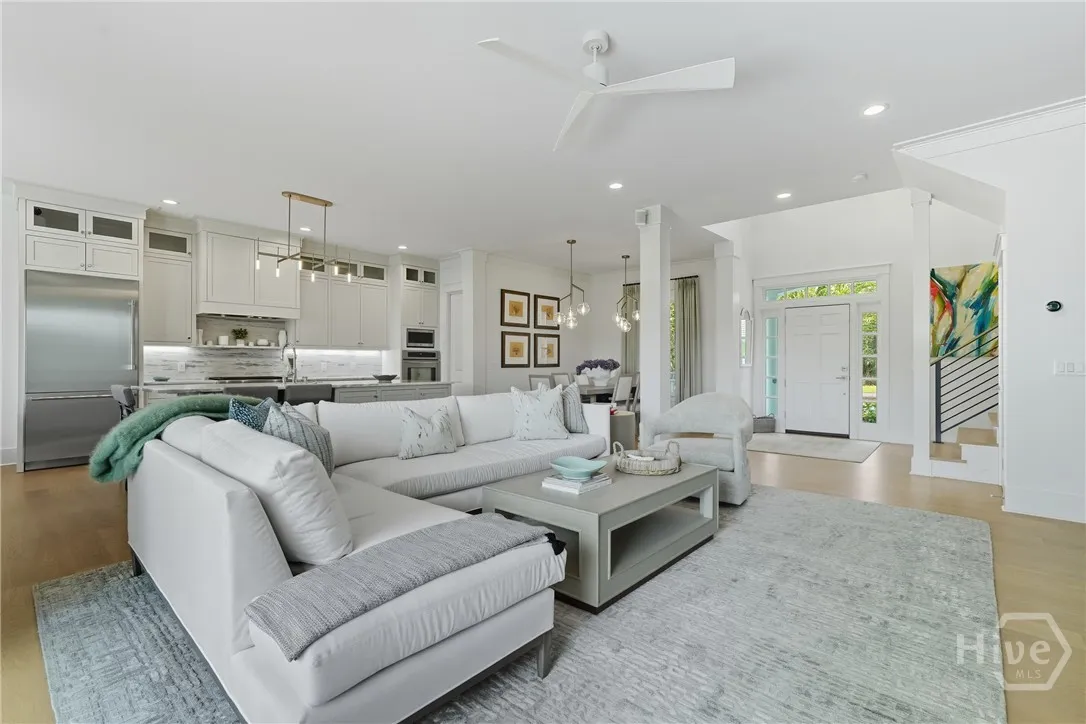 Savannah, Georgia 31411, United States, 4 Bedrooms Bedrooms, ,5 BathroomsBathrooms,Residential,Active,224297