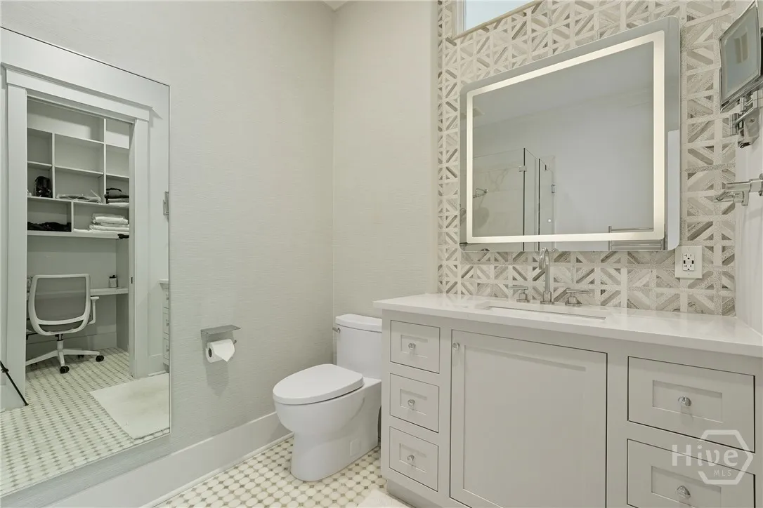 Savannah, Georgia 31411, United States, 4 Bedrooms Bedrooms, ,5 BathroomsBathrooms,Residential,Active,224297