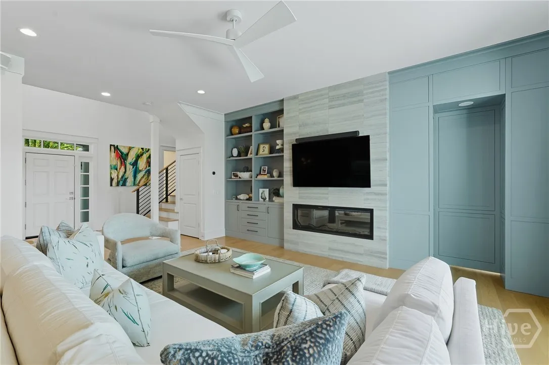 Savannah, Georgia 31411, United States, 4 Bedrooms Bedrooms, ,5 BathroomsBathrooms,Residential,Active,224297