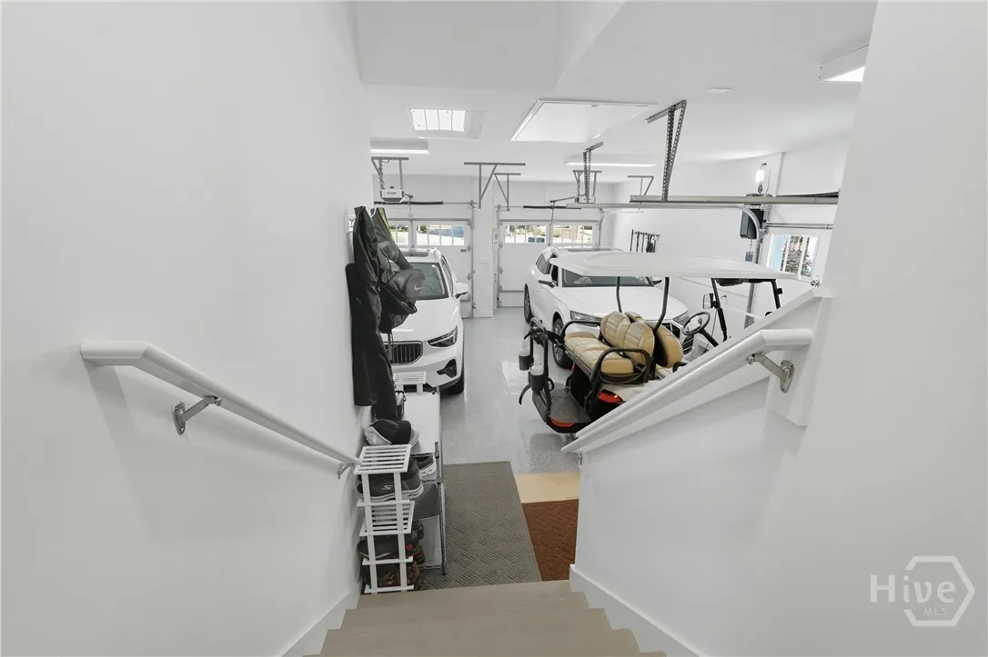 Savannah, Georgia 31411, United States, 4 Bedrooms Bedrooms, ,5 BathroomsBathrooms,Residential,Active,224297