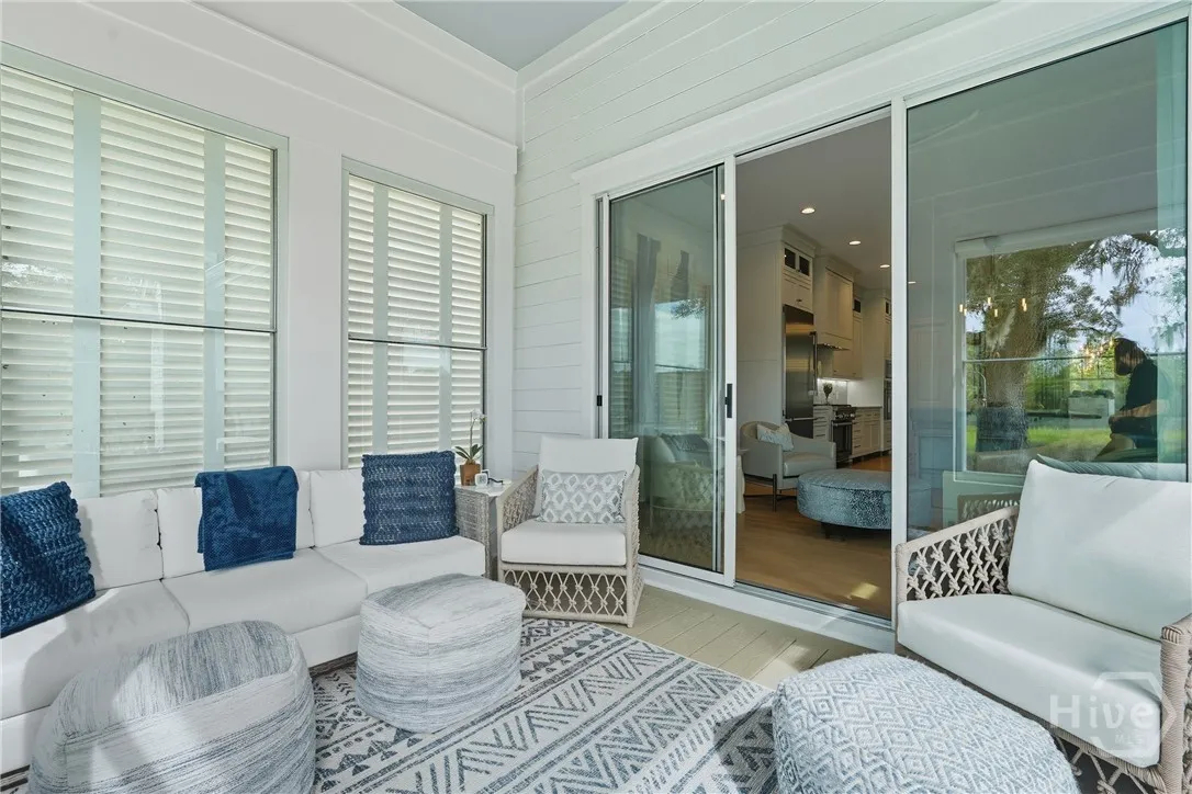 Savannah, Georgia 31411, United States, 4 Bedrooms Bedrooms, ,5 BathroomsBathrooms,Residential,Active,224297