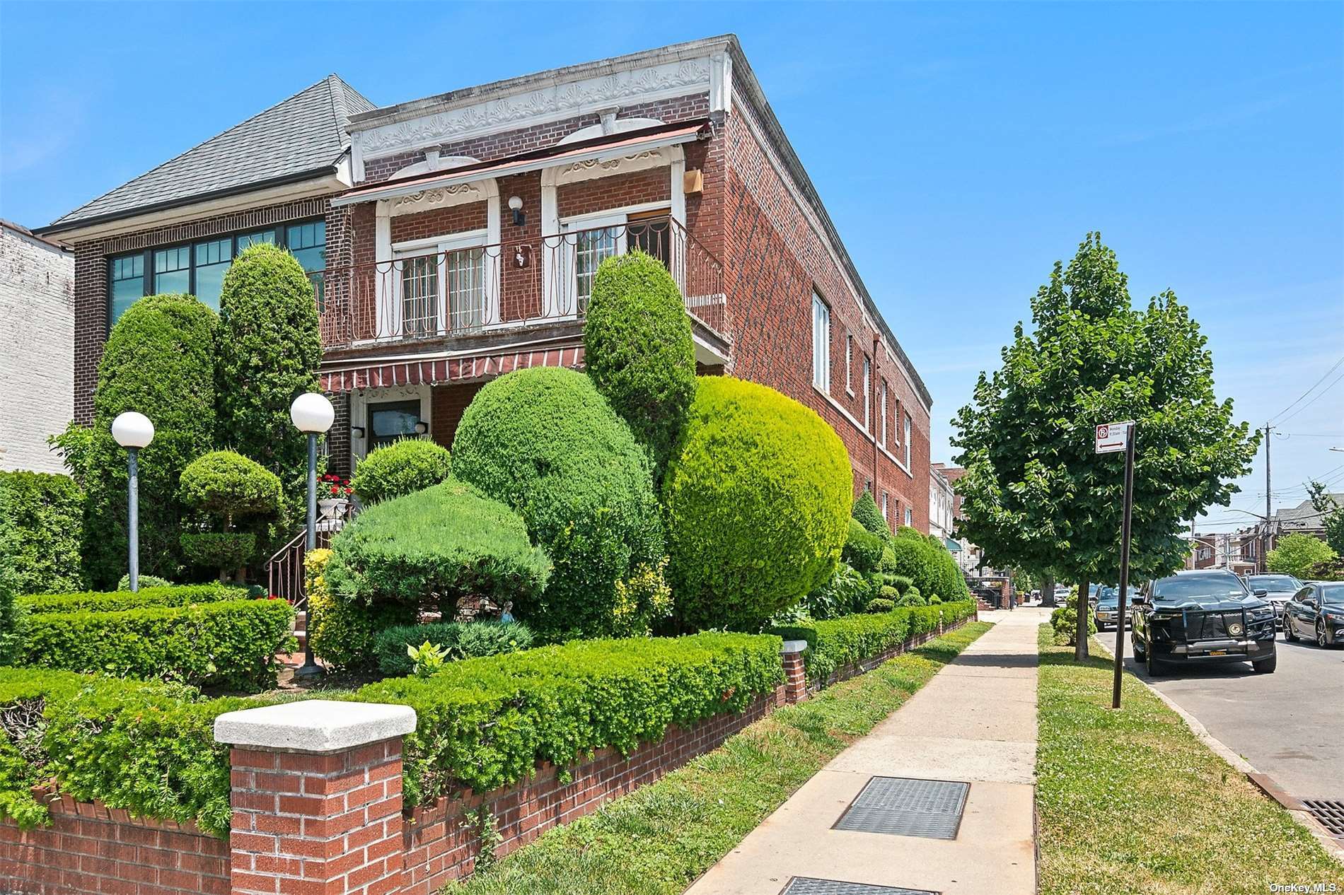 2295 Ocean Parkway