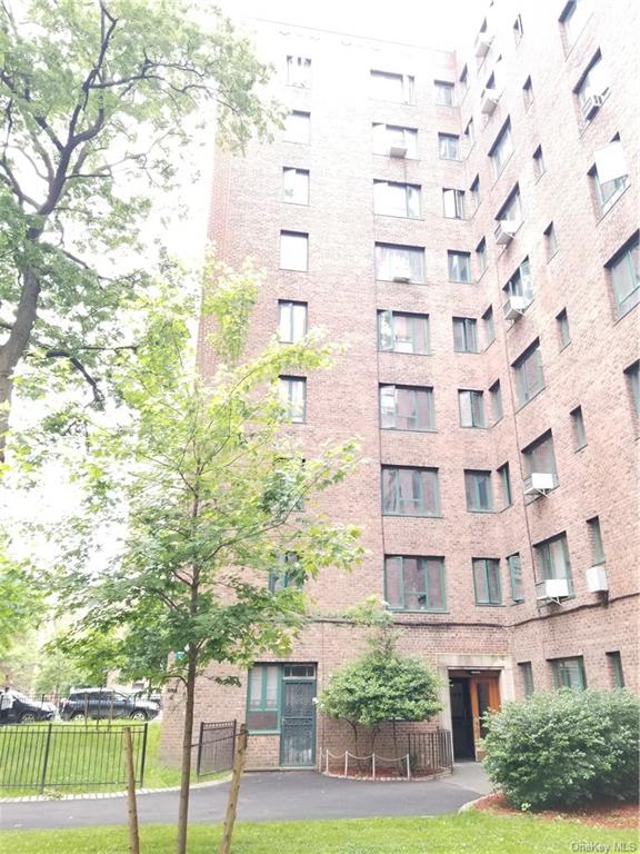 Photo 7 of 7 of 1569 Metropolitan Avenue 4A condo