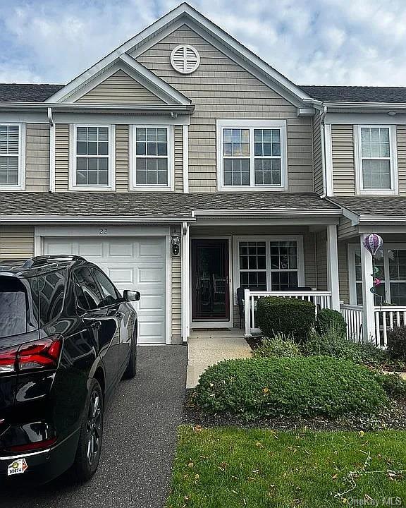 22 Southampton Drive, Massapequa, New York image 1