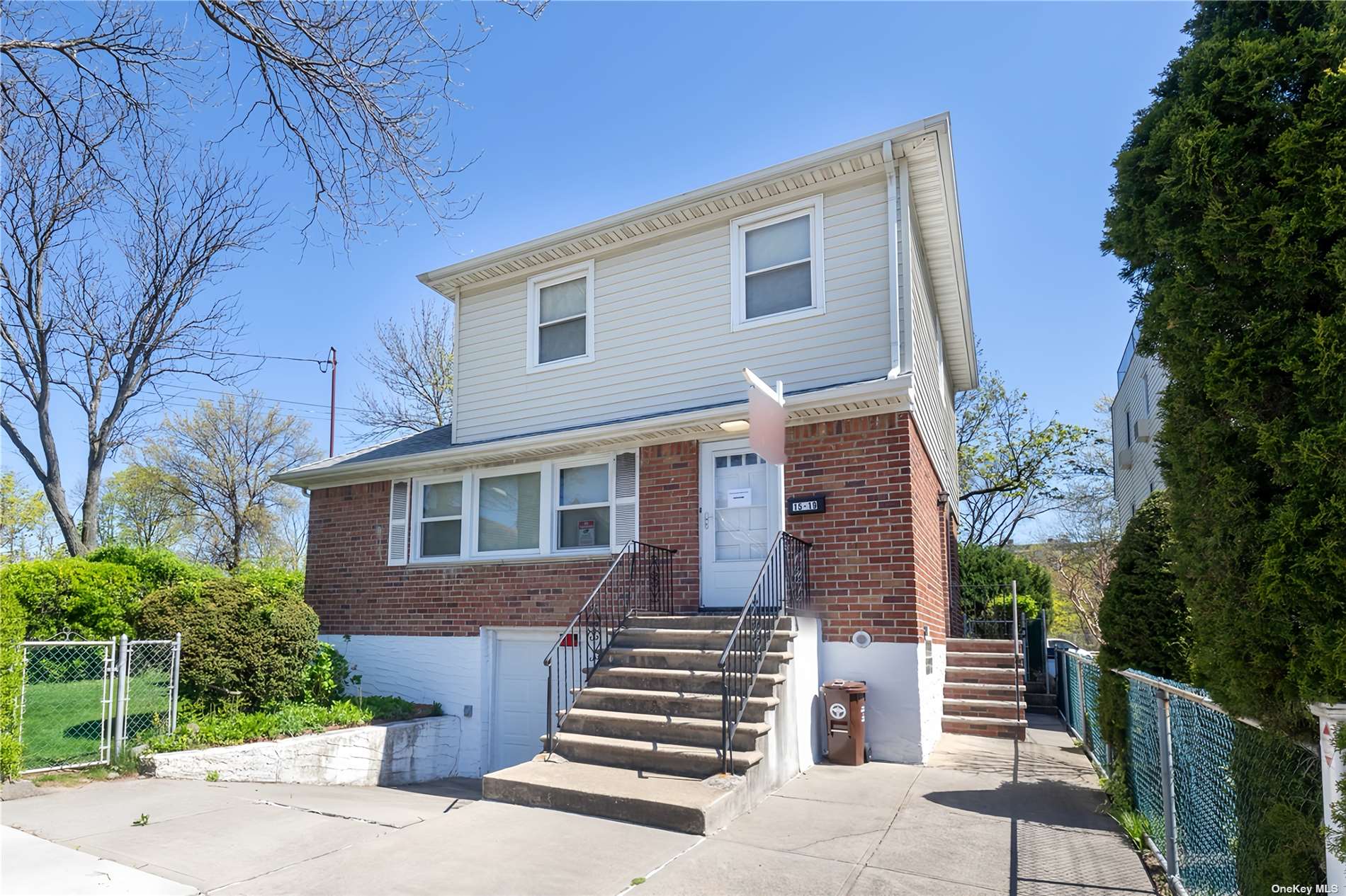 Property for Sale at 1519 Murray Street, Whitestone, Queens, NY - Bedrooms: 3 
Bathrooms: 2 
Rooms: 8  - $1,150,000