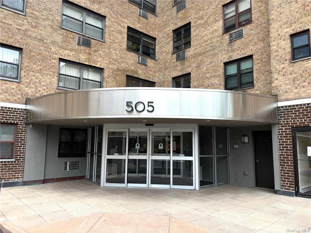 505 Central Avenue #427, White Plains, New York image 2