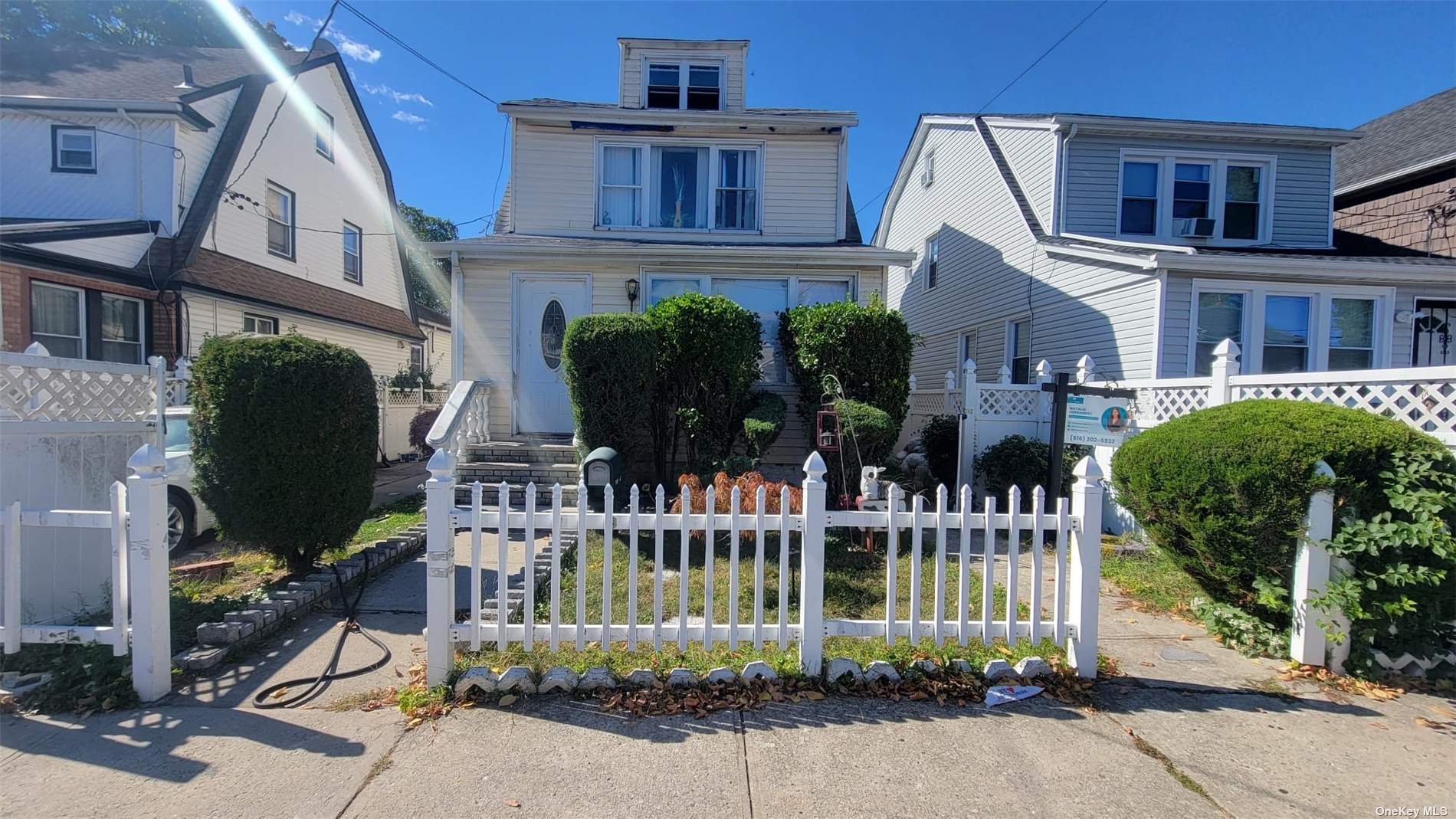 11942 189th Street, Jamaica, Queens, NY - 5 Bedrooms  
3 Bathrooms  
6 Rooms - 