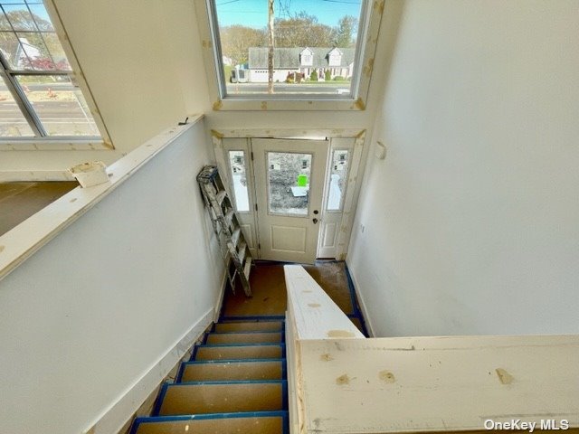 Photo 3 of 17 of NC William Floyd Parkway house