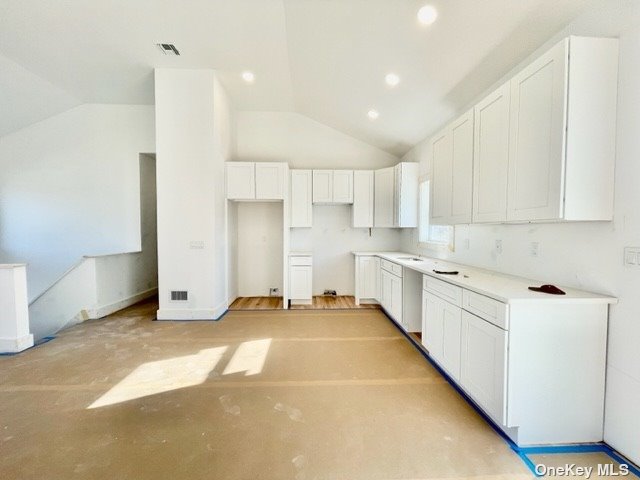 Photo 5 of 17 of NC William Floyd Parkway house