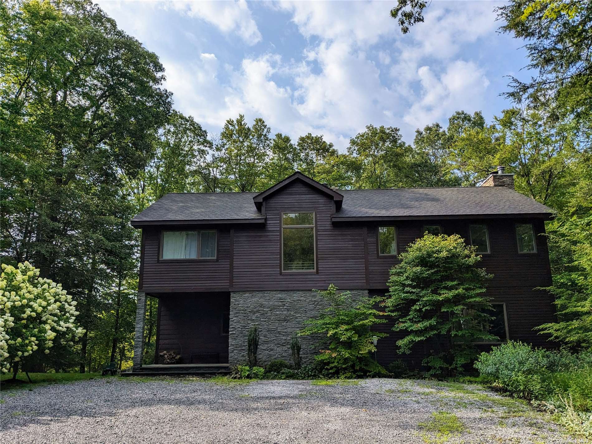 Property for Sale at 58 Moog Road, Garrison, New York - Bedrooms: 4 
Bathrooms: 3 
Rooms: 8  - $1,600,000
