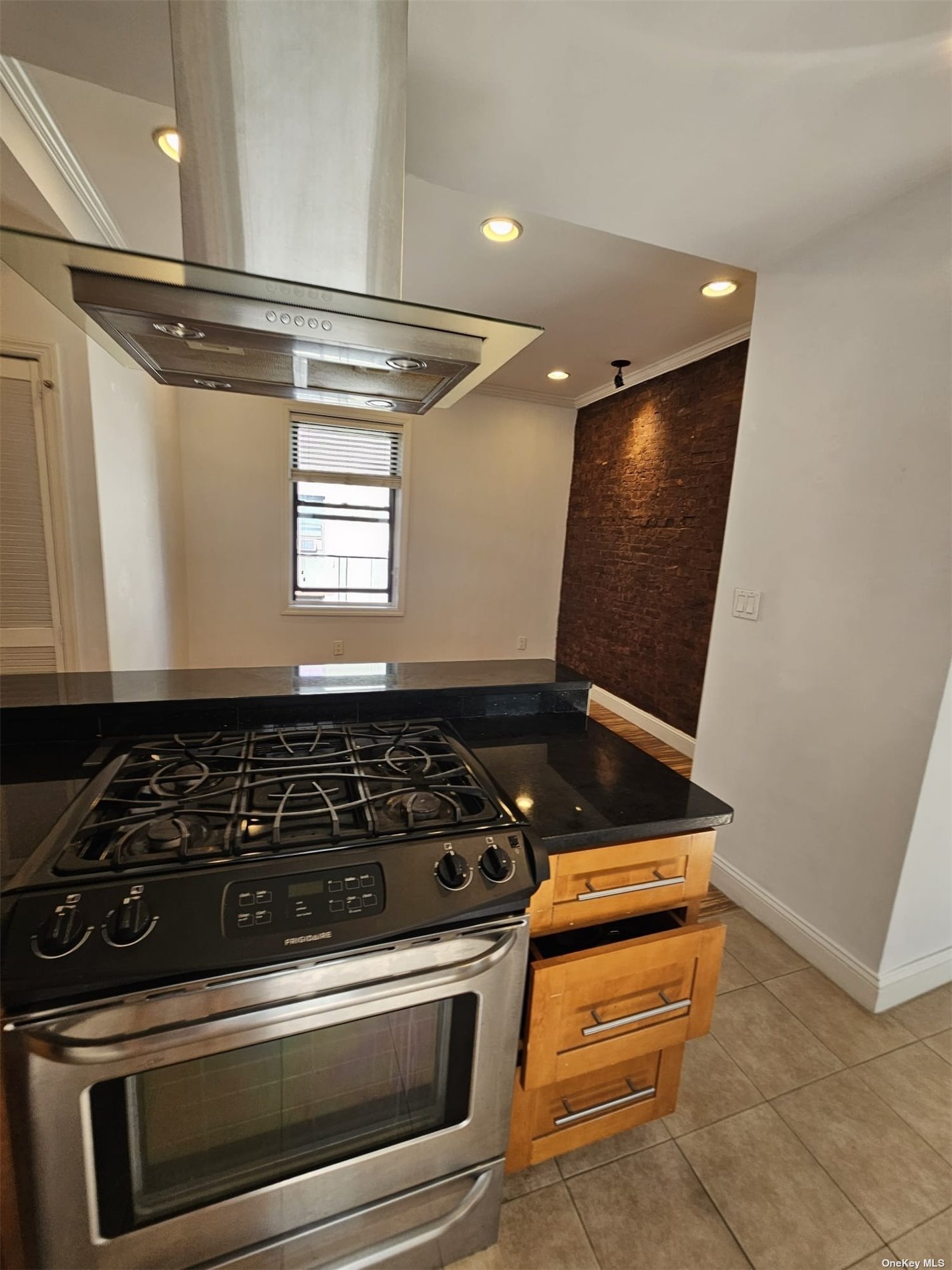 21-15 33 Street #4G, Astoria, New York image 12