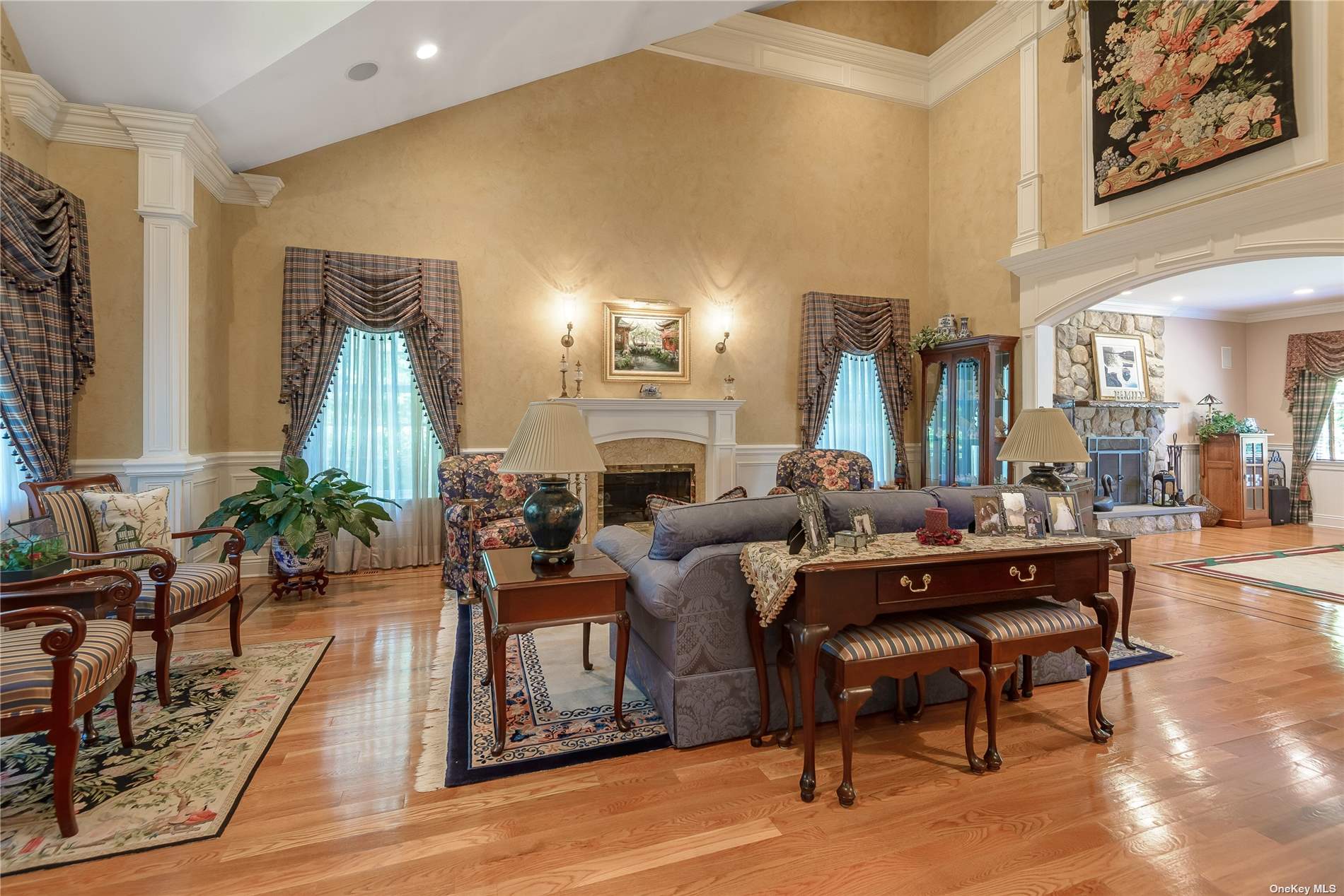 47 Hilltop Drive, Laurel Hollow, New York image 8