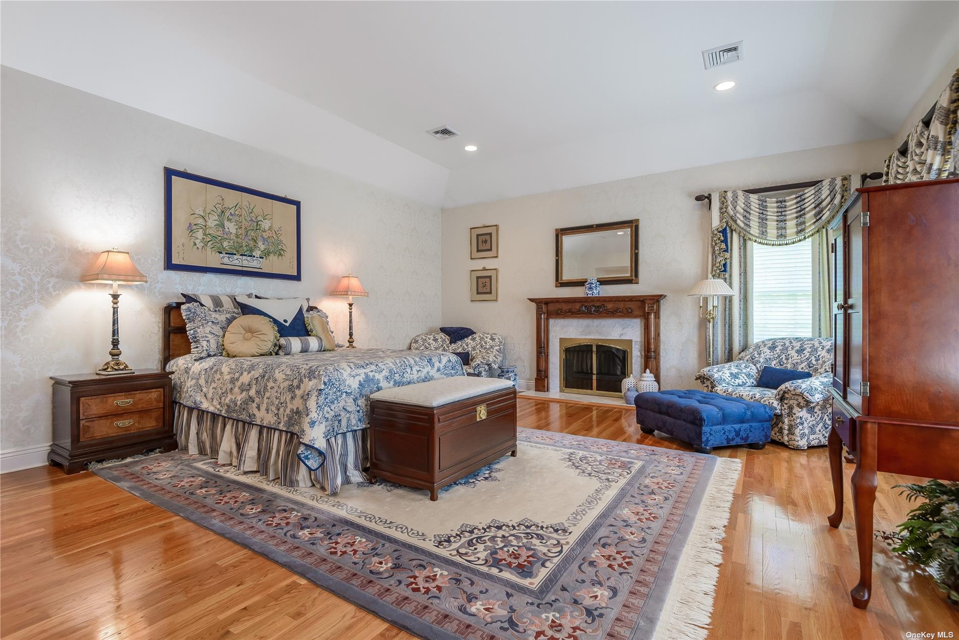 47 Hilltop Drive, Laurel Hollow, New York image 19
