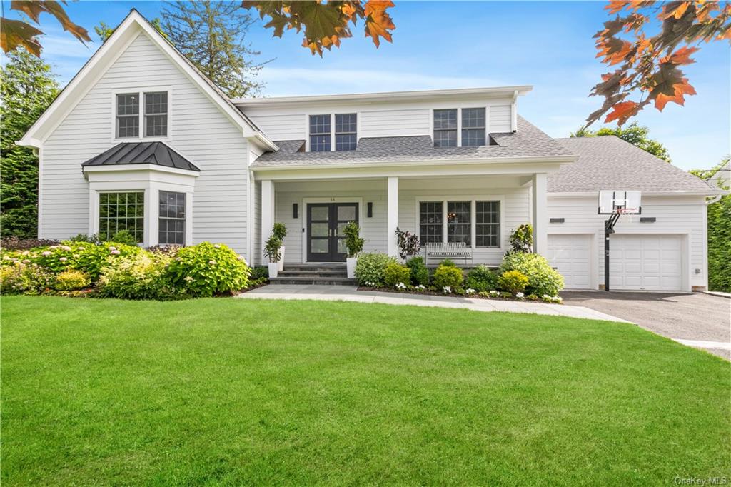 14 Windmill Lane, Scarsdale, New York - 5 Bedrooms  
6 Bathrooms  
11 Rooms - 