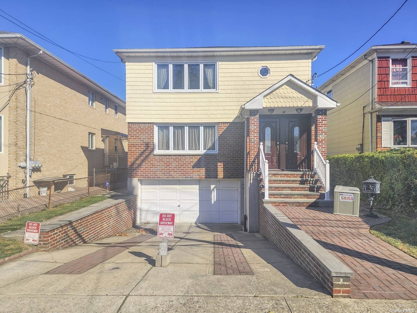 Property for Sale at 15031 22nd Avenue, Whitestone, Queens, NY - Bedrooms: 6 
Bathrooms: 2 
Rooms: 12  - $1,760,000