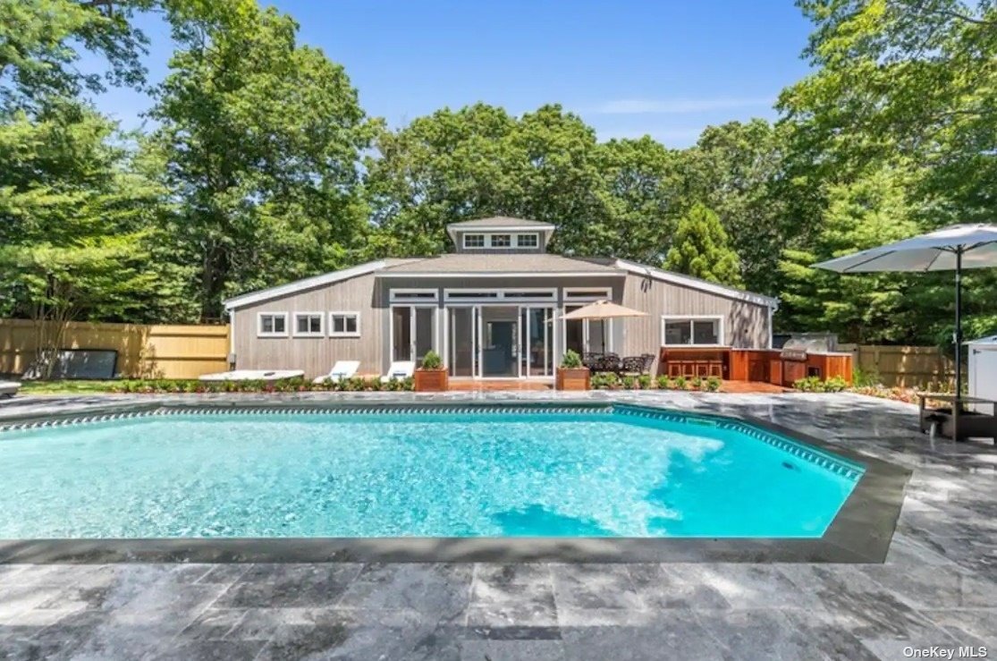 10 Winterberry Lane, East Hampton, New York image 15