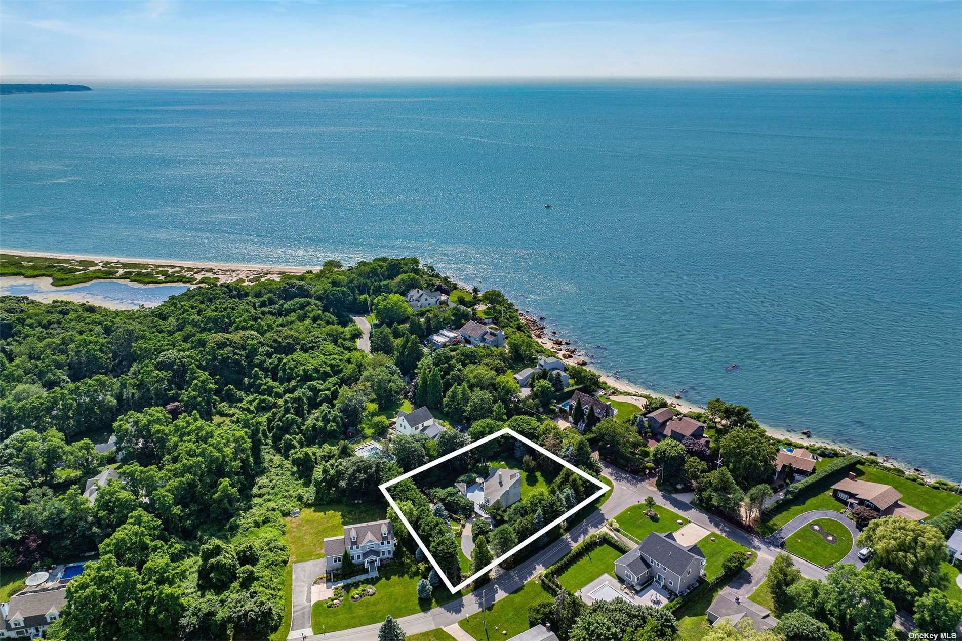 2515 Sound Drive, Greenport, New York image 2