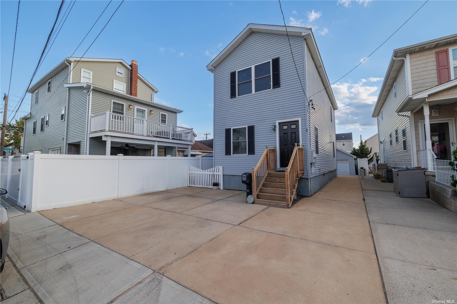 1 W Martin Street, East Rockaway, New York image 1