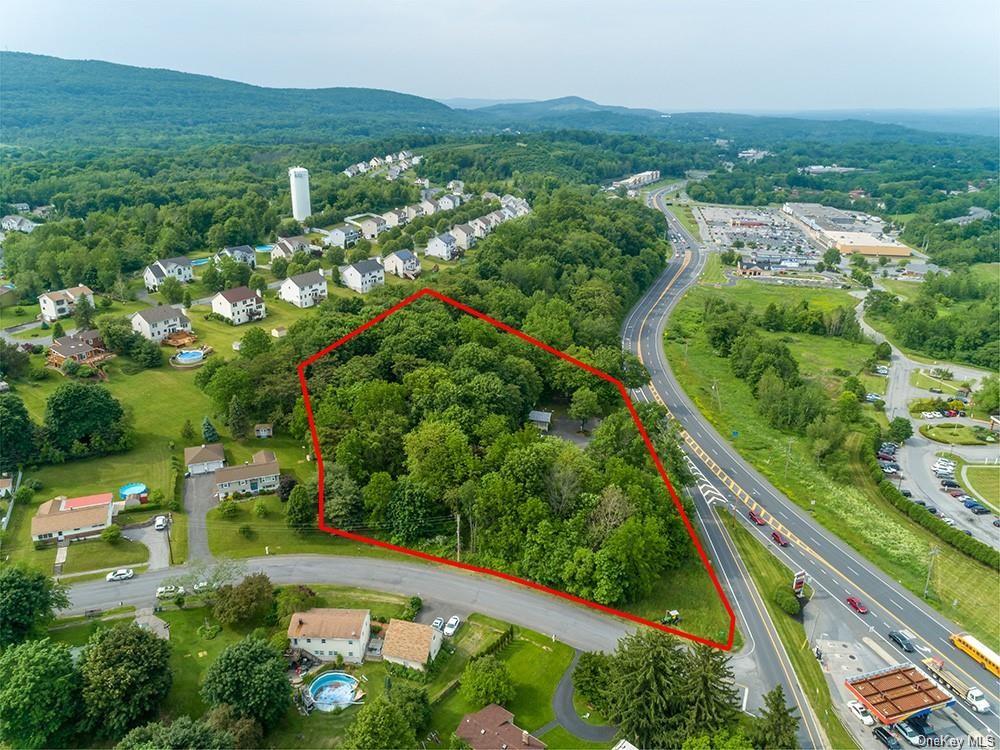 Lloyd, New York 12528, United States, ,Commercial,Active,48503