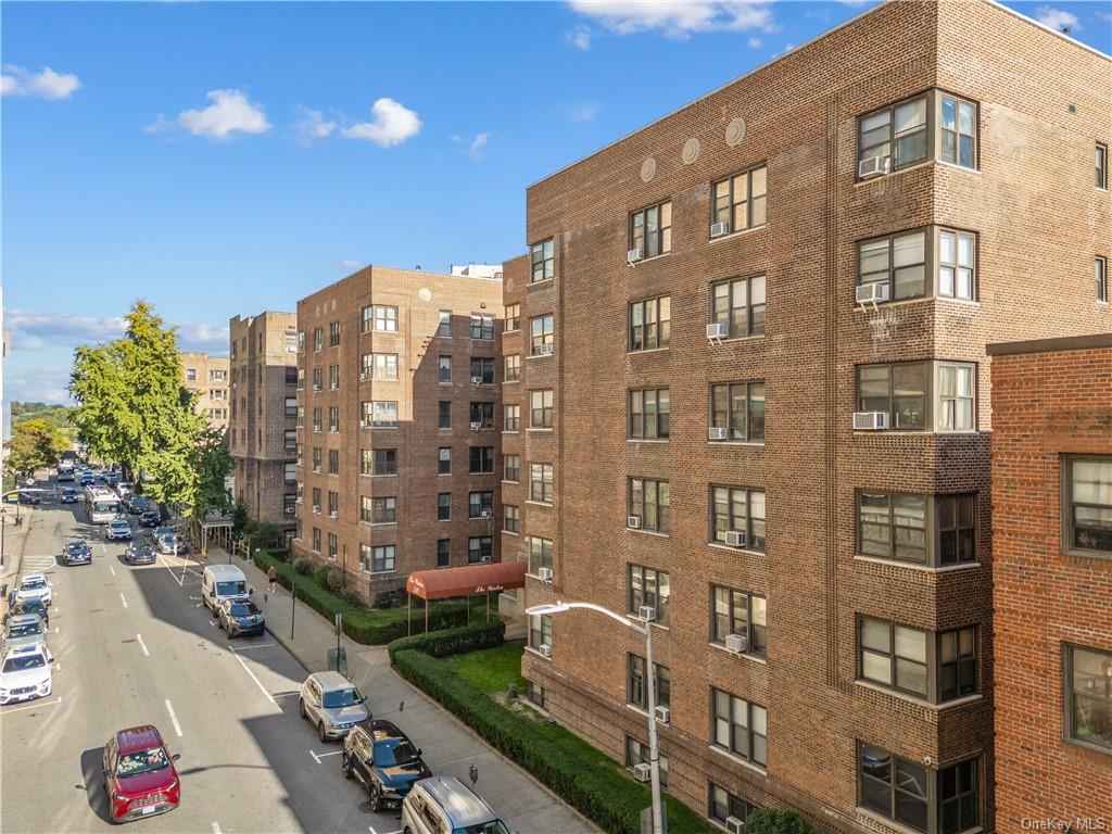 210 Martine Avenue #4K, White Plains, New York image 16