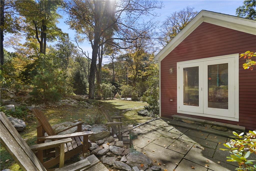 66 Eastwoods Road, Pound Ridge, New York image 21