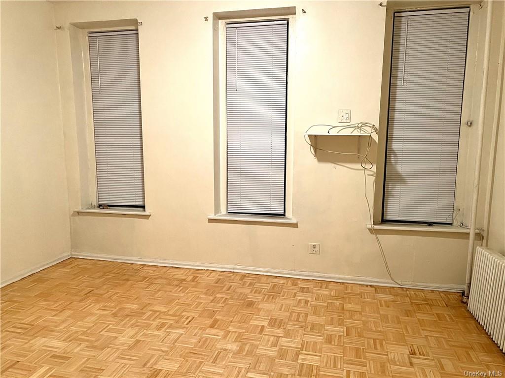 Rental Property at 450 E 138th Street 2, Bronx, New York - Bedrooms: 1 
Bathrooms: 1 
Rooms: 2  - $2,100 MO.